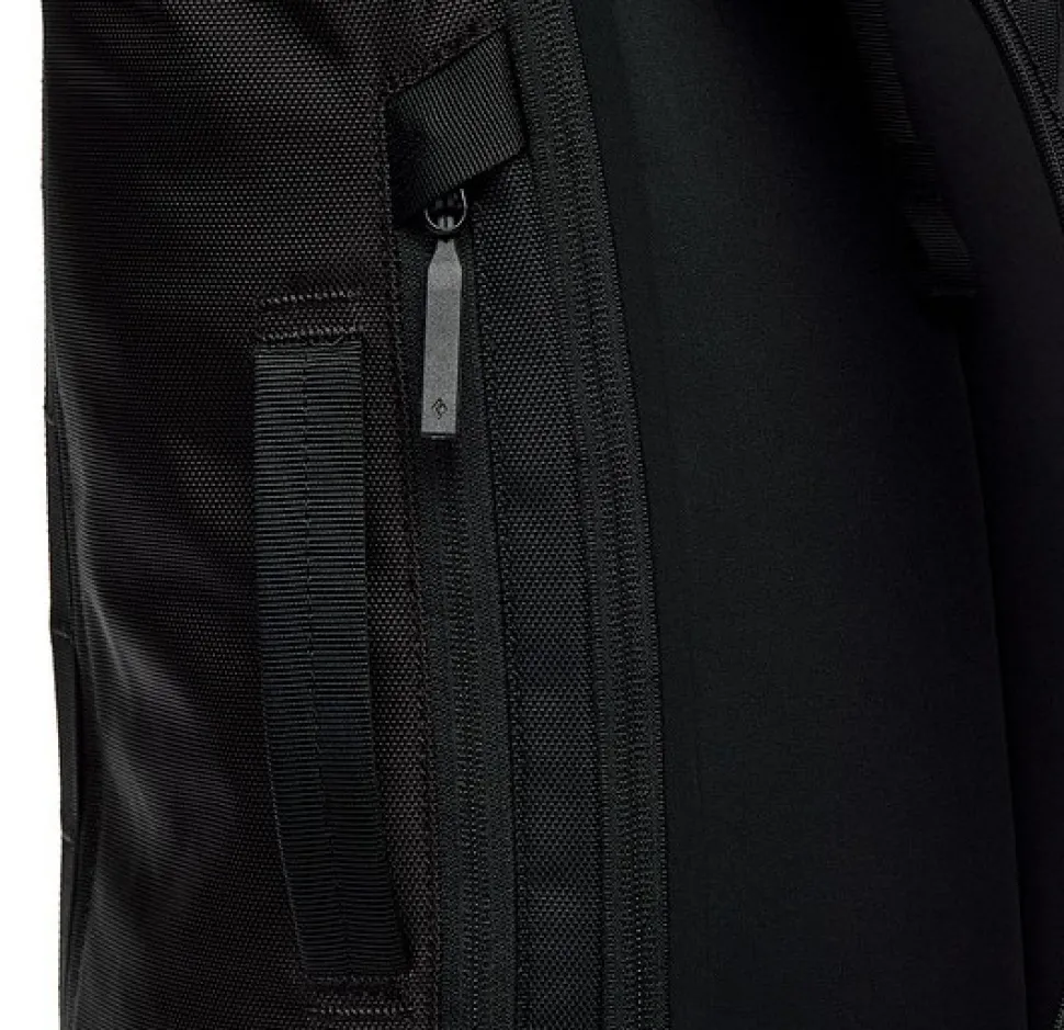 Black Diamond Street Creek -Reppu, 30 L, Musta