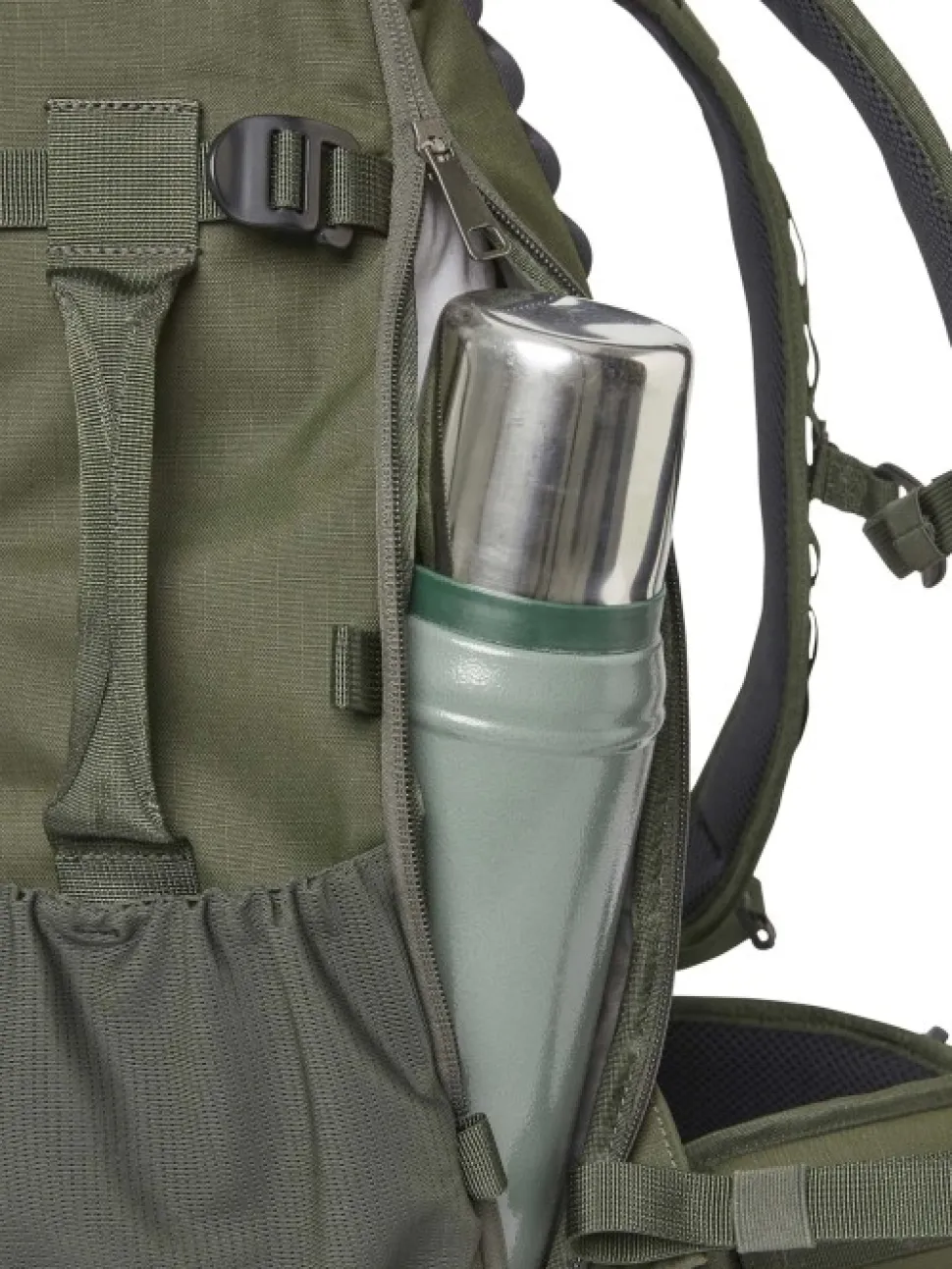Chevalier Ranger Day Pack Metsästysreppu, 30 L, Tummanvihrea