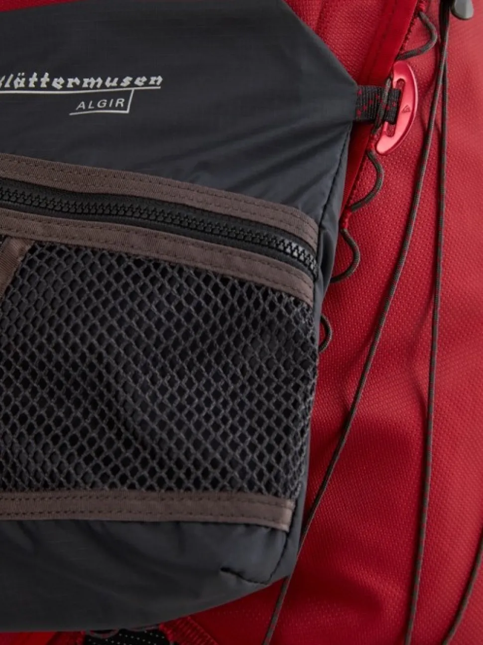 Klattermusen Algir Accessory Bag Tarvikelaukku, Large, Musta
