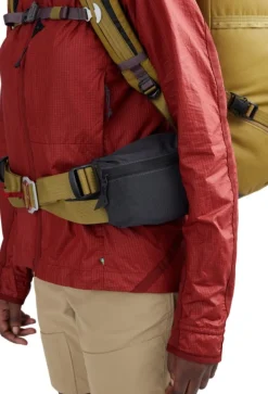 Klattermusen Bergelmer Backpack Paivareppu, 30L, Musta
