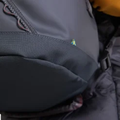 Klattermusen Ydalir Duffelbag Varustekassi, 40 L, Musta