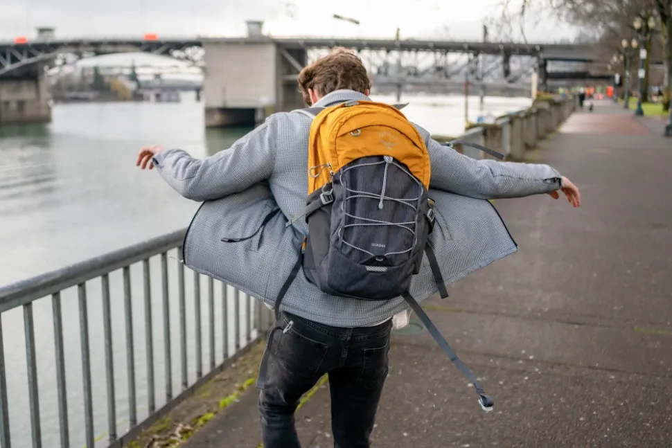 Osprey Quasar Reppu, Keltainen/Harmaa