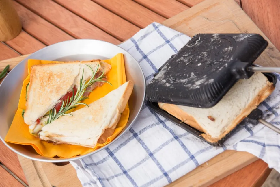 Petromax Sandwich Iron